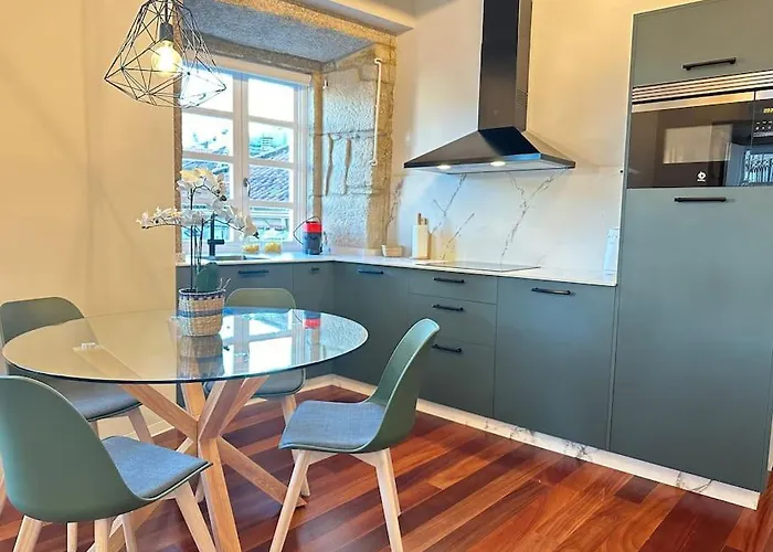 Casa Del Tratado 1 By Ybh Βίγκο